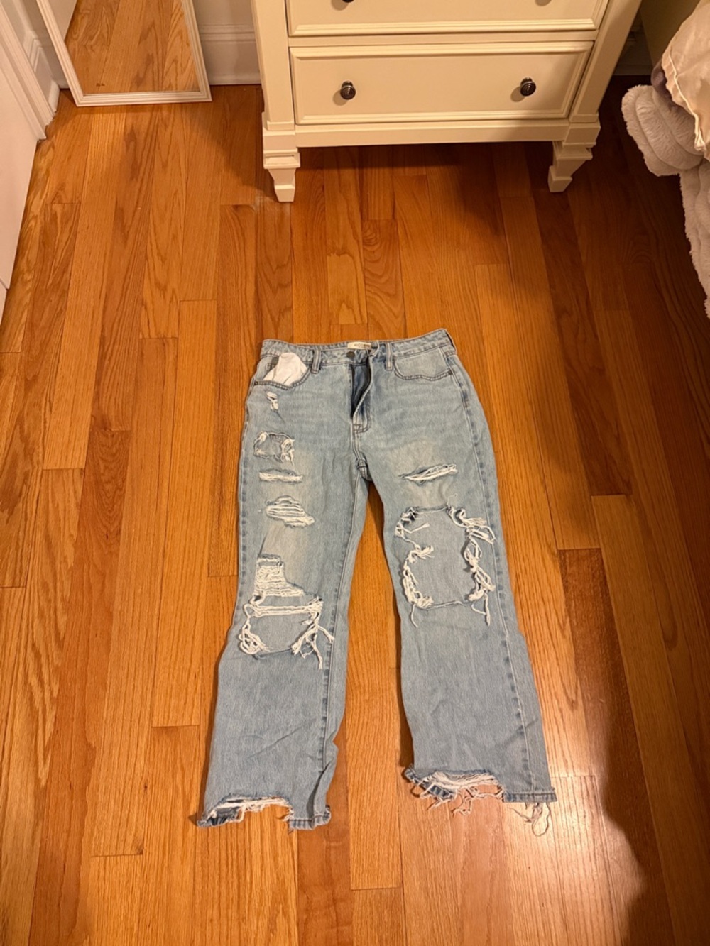 Light Blue Distressed Women’s Jeans